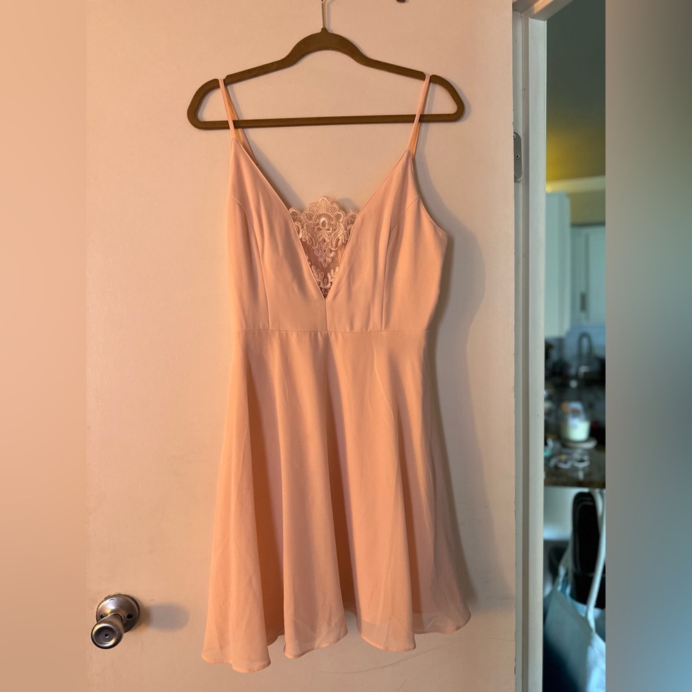 Lulu's Blush Lace-Trimmed Dress
